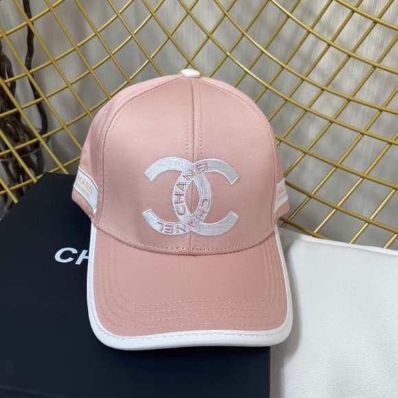 ?✨AUTHENTIC✨?CHANEL hat main image 8